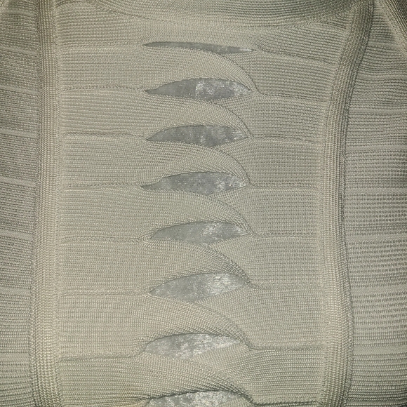 Herve Leger White Cap Sleeve Cut-Out Crop Top - Picture 10 of 12